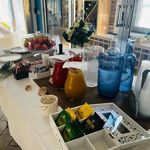  Aparthotel Sirina House Italy