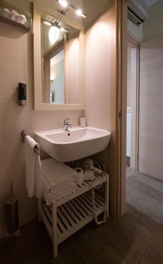 Bed Bra Hotell Verona 2*,  Italien